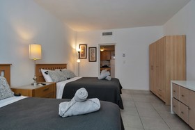 Knights Inn Hallandale