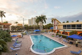 Knights Inn Hallandale