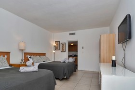 Knights Inn Hallandale