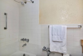 Knights Inn Hallandale