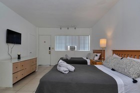 Knights Inn Hallandale