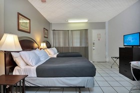 Knights Inn Hallandale