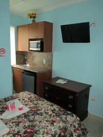 Dixie Hotel