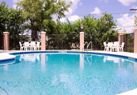 Fairfield Inn & Suites Holiday Tarpon Springs
