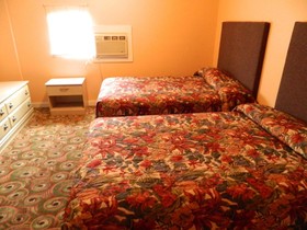 Tropizar Motel