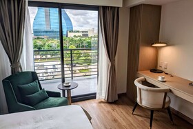Dolce by Wyndham Hollywood