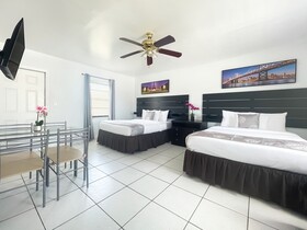 Hollywood Beach Hotels