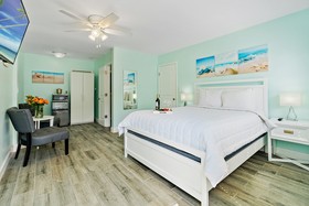 Hollywood Beachside Boutique Suites