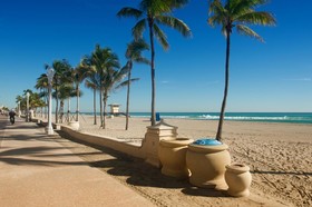 Hollywood Beachside Boutique Suites