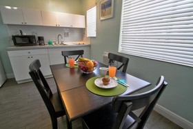 Hollywood Beachside Boutique Suites