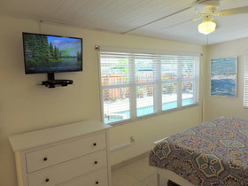 Sunset House
