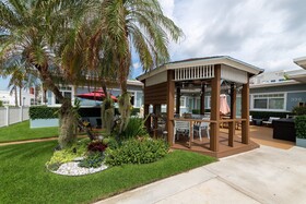 Tropic Isle Boutique Hotel