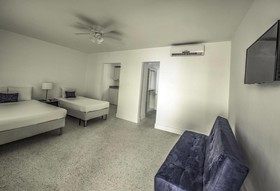 Waveland Motel