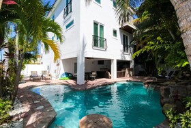 Beach View Retreat