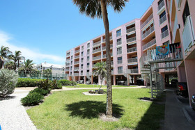 Reef Club
