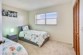 Bayshore Yacht & Tennis Club Luxury Condominiums