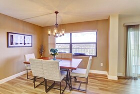 Bayshore Yacht & Tennis Club Luxury Condominiums