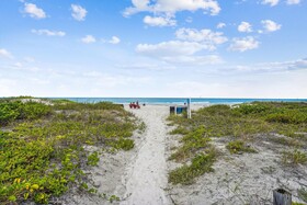 Bayshore Yacht & Tennis Club Luxury Condominiums