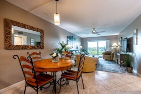 Bayshore Yacht & Tennis Club Luxury Condominiums