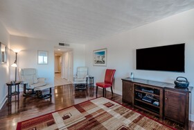 Bayshore Yacht & Tennis Club Luxury Condominiums