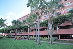 The Rose Resort Condominiums