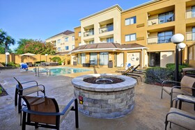 Courtyard Jacksonville Airport Northeast