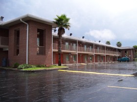 Econo Lodge