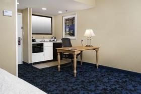 Hampton Inn & Suites Jacksonville South-St. Johns Town Center Area