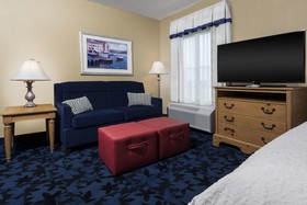 Hampton Inn & Suites Jacksonville South-St. Johns Town Center Area