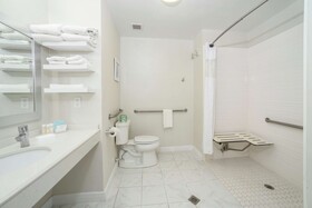 Hampton Inn Jacksonville East Regency Square