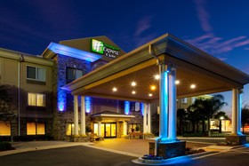 Holiday Inn Express & Suites Jacksonville - Blount Island