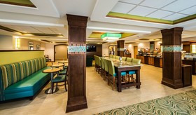 Holiday Inn Express & Suites Jacksonville - Blount Island