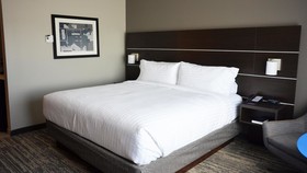 Holiday Inn Express & Suites Jacksonville W - I295 and I10