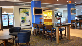 Holiday Inn Express & Suites Jacksonville W - I295 and I10
