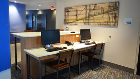 Holiday Inn Express & Suites Jacksonville W - I295 and I10