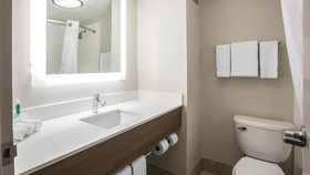 Holiday Inn Express & Suites Jacksonville W - I295 and I10