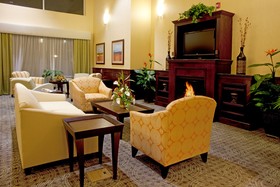 Holiday Inn Express Hotel & Suites Chaffee-Jacksonville West