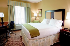 Holiday Inn Express Hotel & Suites Chaffee-Jacksonville West
