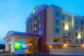 Holiday Inn Express Hotel & Suites Chaffee-Jacksonville West