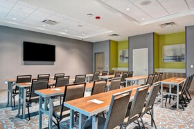 Home2 Suites by Hilton Jacksonville South St Johns Town Center