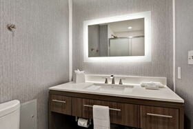 Home2 Suites by Hilton Jacksonville South St Johns Town Center