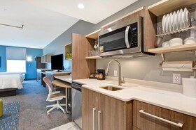 Home2 Suites by Hilton Jacksonville South St Johns Town Center