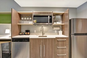 Home2 Suites by Hilton Jacksonville South St Johns Town Center