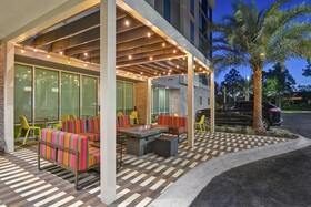 Home2 Suites by Hilton Jacksonville South St Johns Town Center
