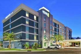 Home2 Suites by Hilton Jacksonville South St Johns Town Center