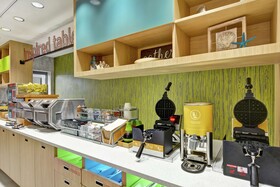 Home2 Suites by Hilton Jacksonville South St Johns Town Center
