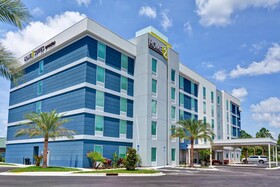 Home2 Suites by Hilton Jacksonville South St Johns Town Center