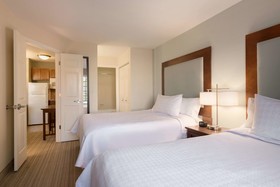 Homewood Suites by Hilton Jacksonville Deerwood Park