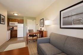 Homewood Suites by Hilton Jacksonville Deerwood Park
