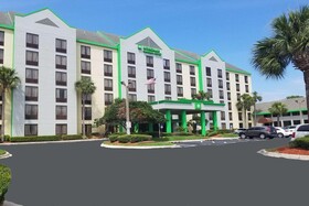 Wyndham Garden Jacksonville